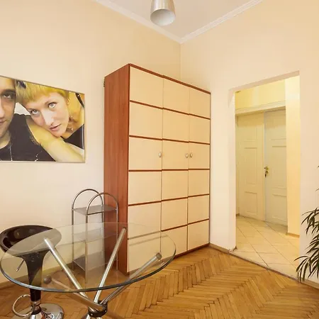 公寓 біля площі ринок 利沃夫