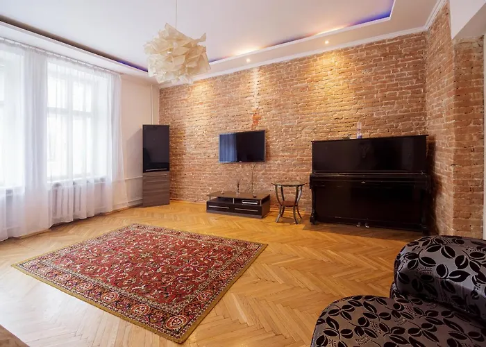 біля площі ринок Διαμέρισμα